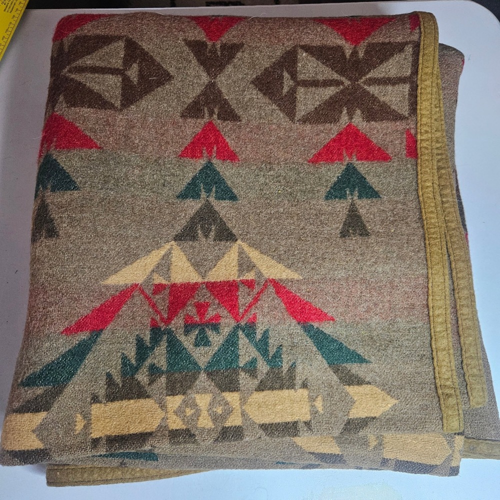 Vtg Antique Pendleton Cayuse Indian Robe Wool Blanket Southwest Geometric 60x64